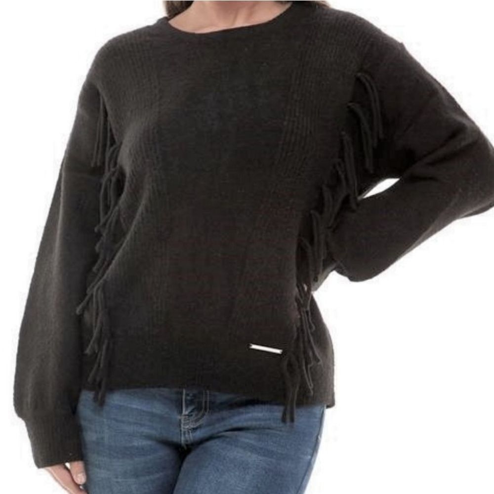 NWT AV 1X black sweater with fringe